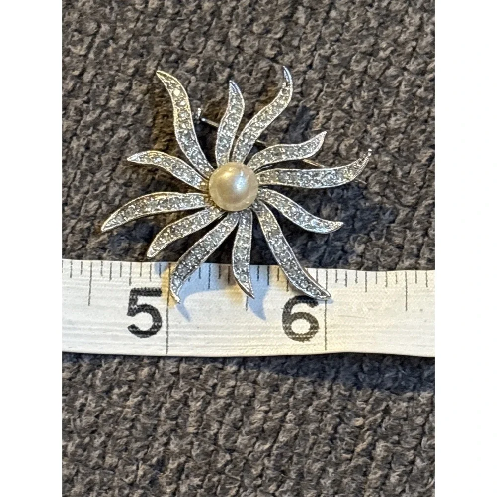 Vintage Faux Pearl Rhinestone Starburst Brooch Pin