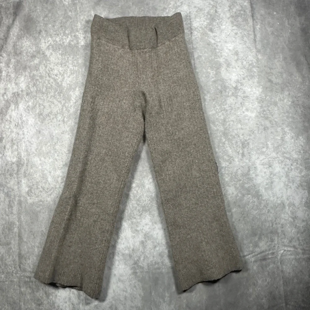 Alo Yoga Kids Ribbed Knit Flared Lounge Pants Brown Size Small 6-7 Elastic Waist