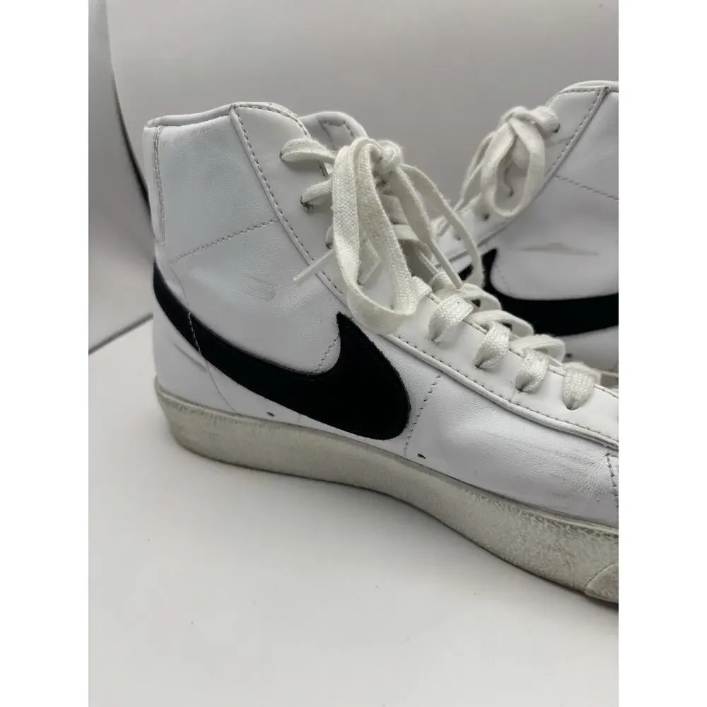 Nike blazer mid