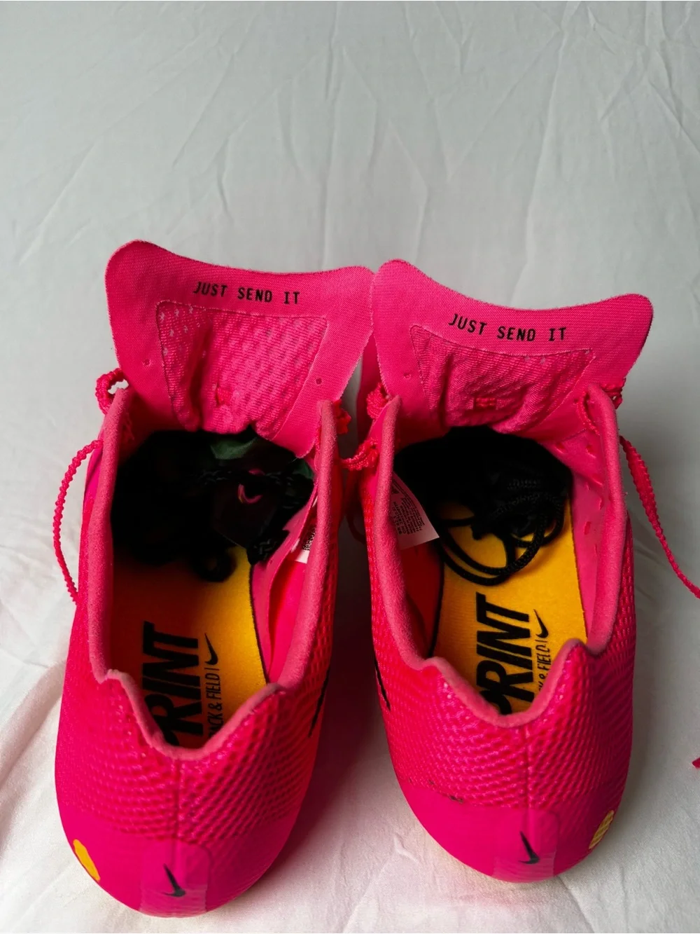 Nike pink traction black