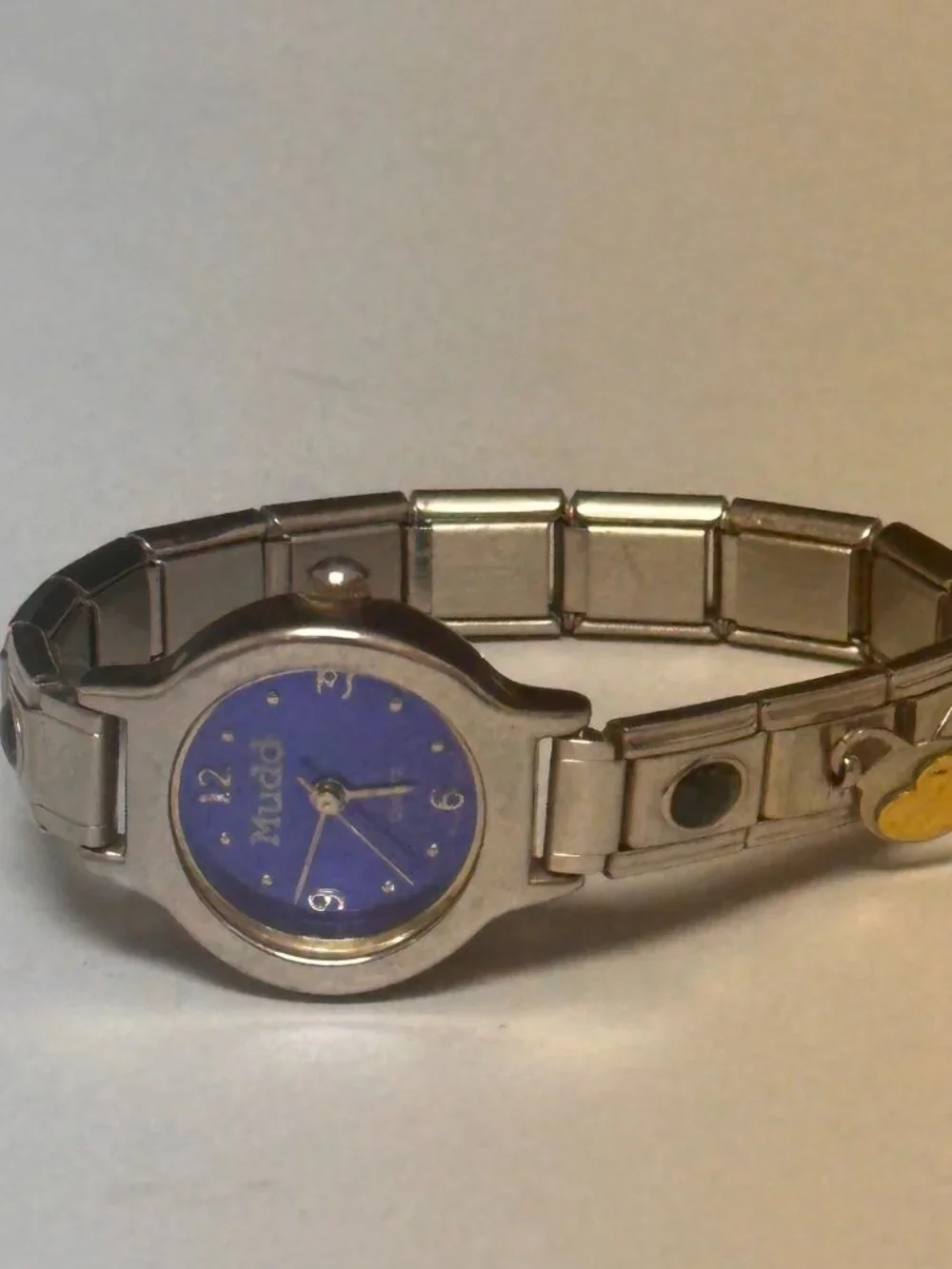 Mudd watch women