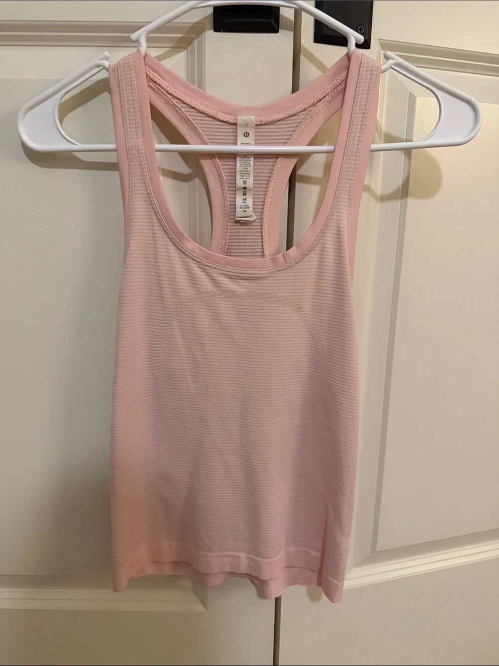 Lululemon pink tanks size 2