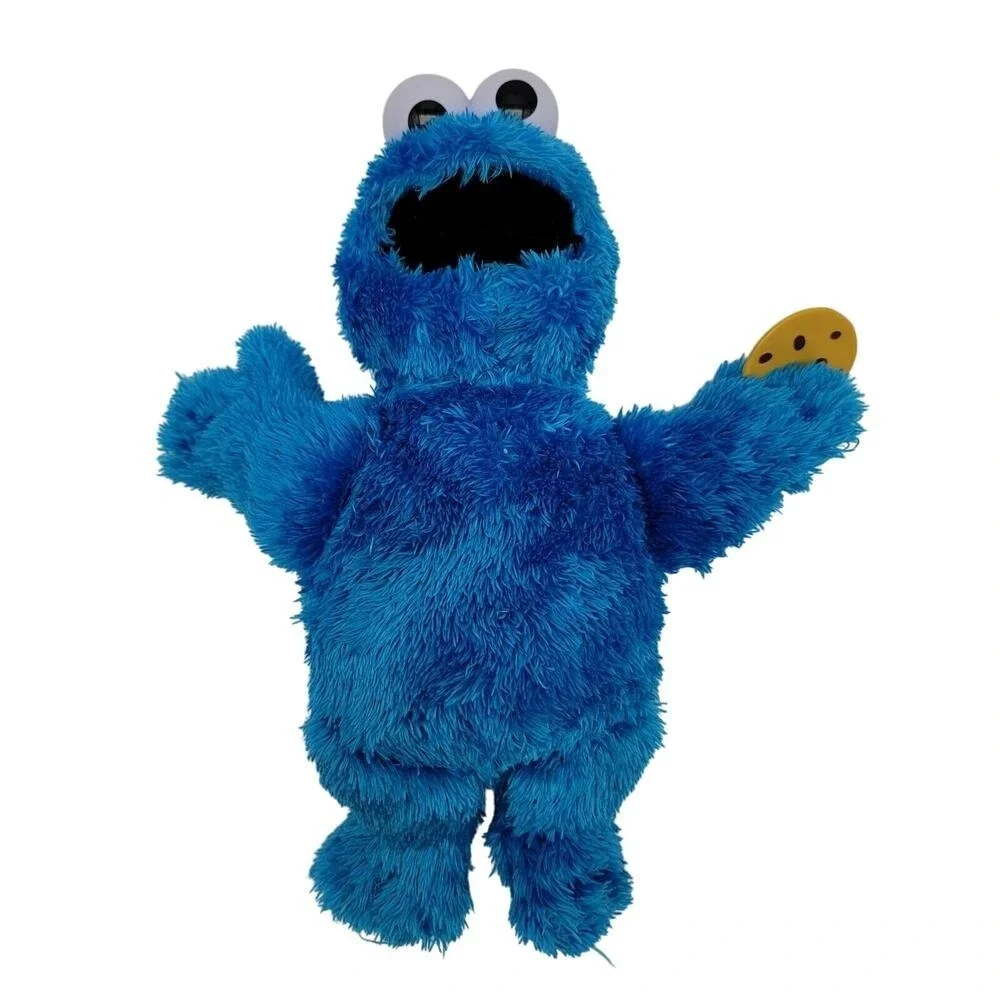 Sesame Street Feed Me Singing Cookie Monster Plush Interactive E1961 Vibrates‎