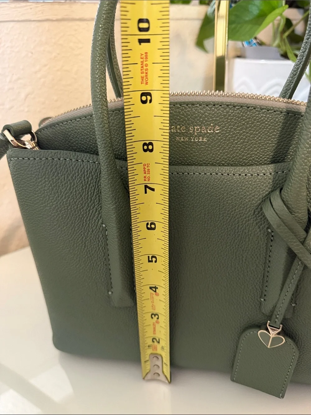 kate spade only looks structured