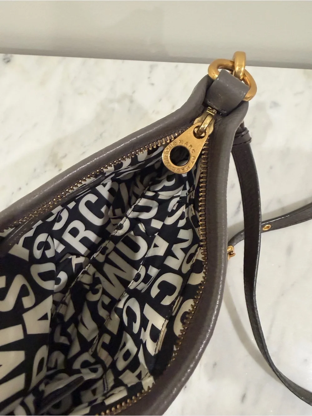 Marc By Marc Jacobs compact pebbled