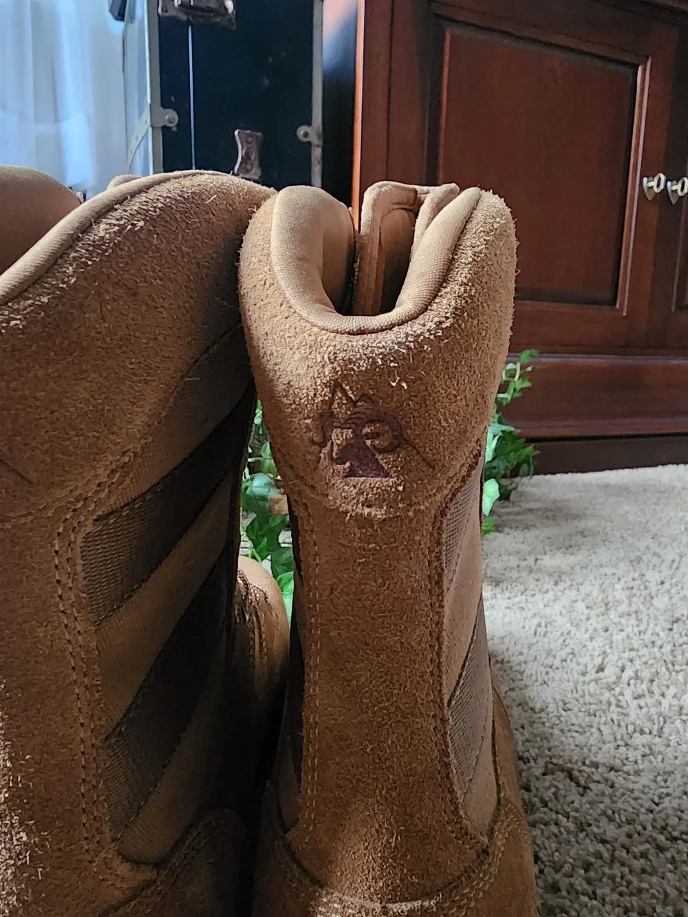 Rocky Men's S2V Leather Tactical Boots in Tan- DA PAM 670-1 Compliant