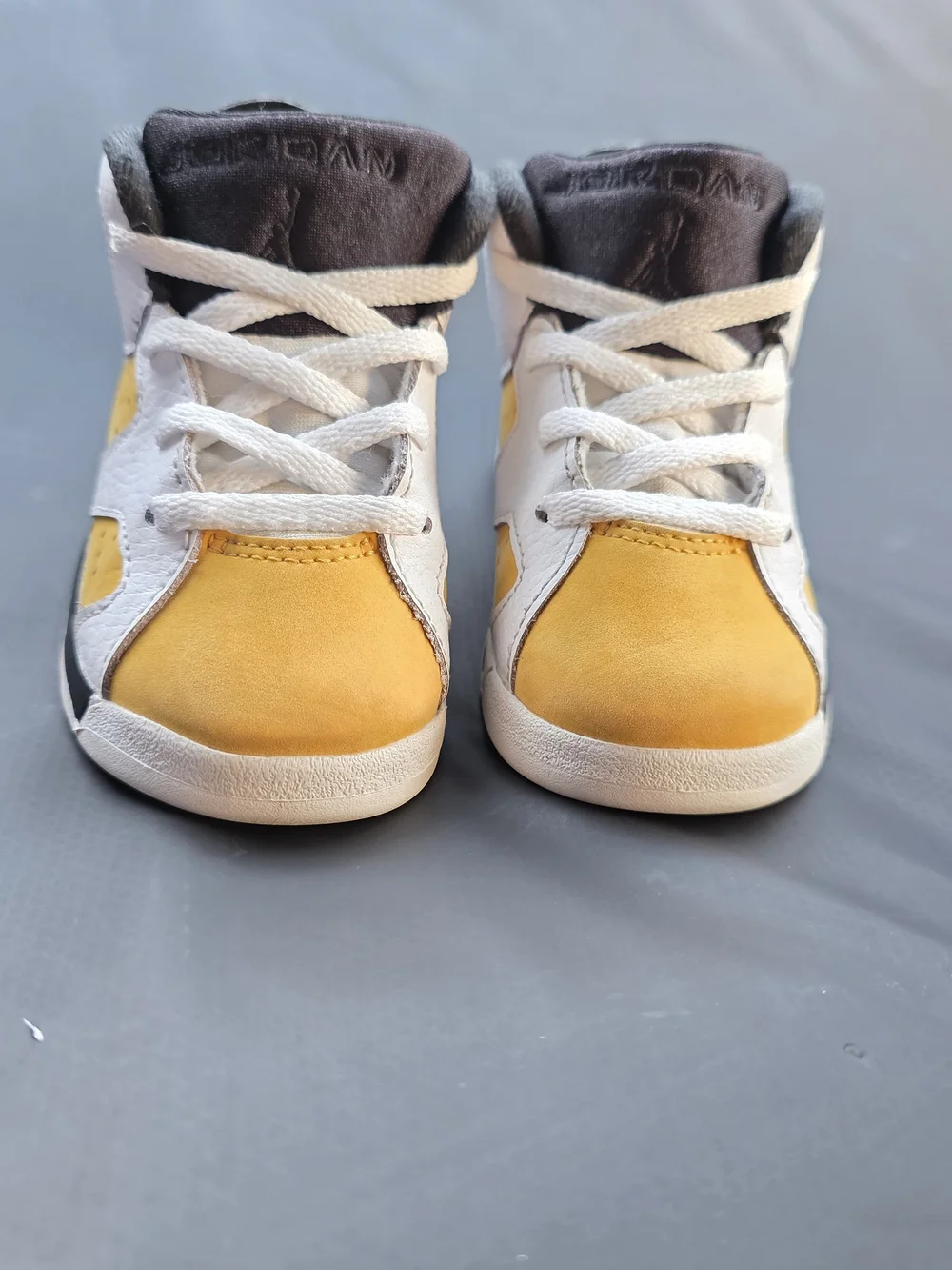 Nike 2024 Toddler Air Jordan 6 Retro TD Sneakers Size 7C - Yellow Ochre Wht& Blk