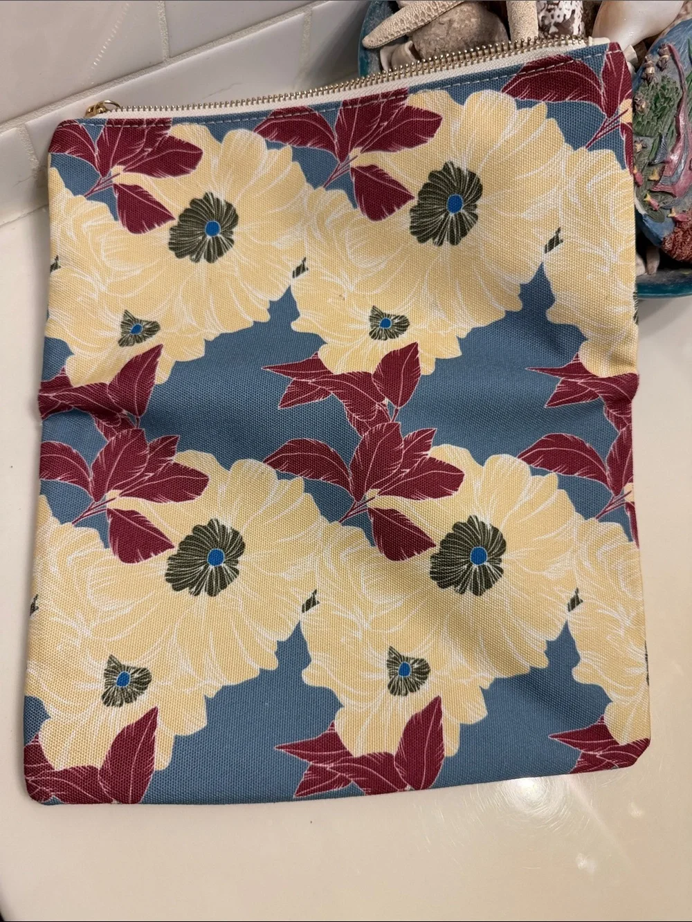 Rachel Pally canvas has leaf