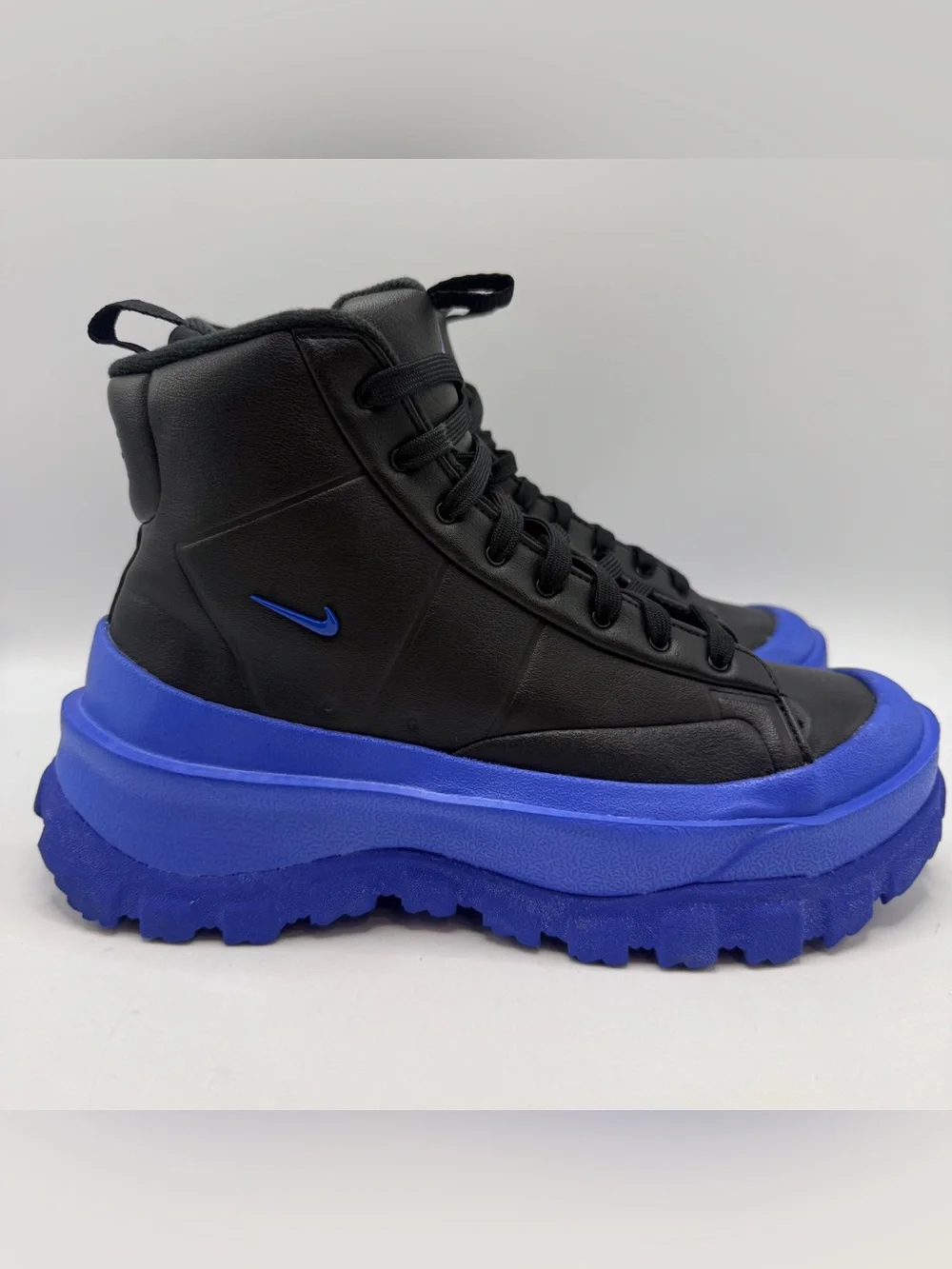 Nike Blazer Roam Mid Winterized Women’s 7 Black Racer Blue FQ9065-001