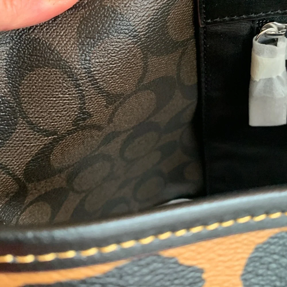 Coach classic tote