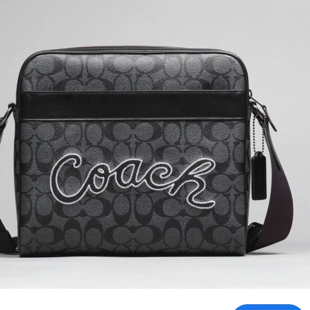 Coach Men's Black Crossbody messenger Bag F37558 NWT