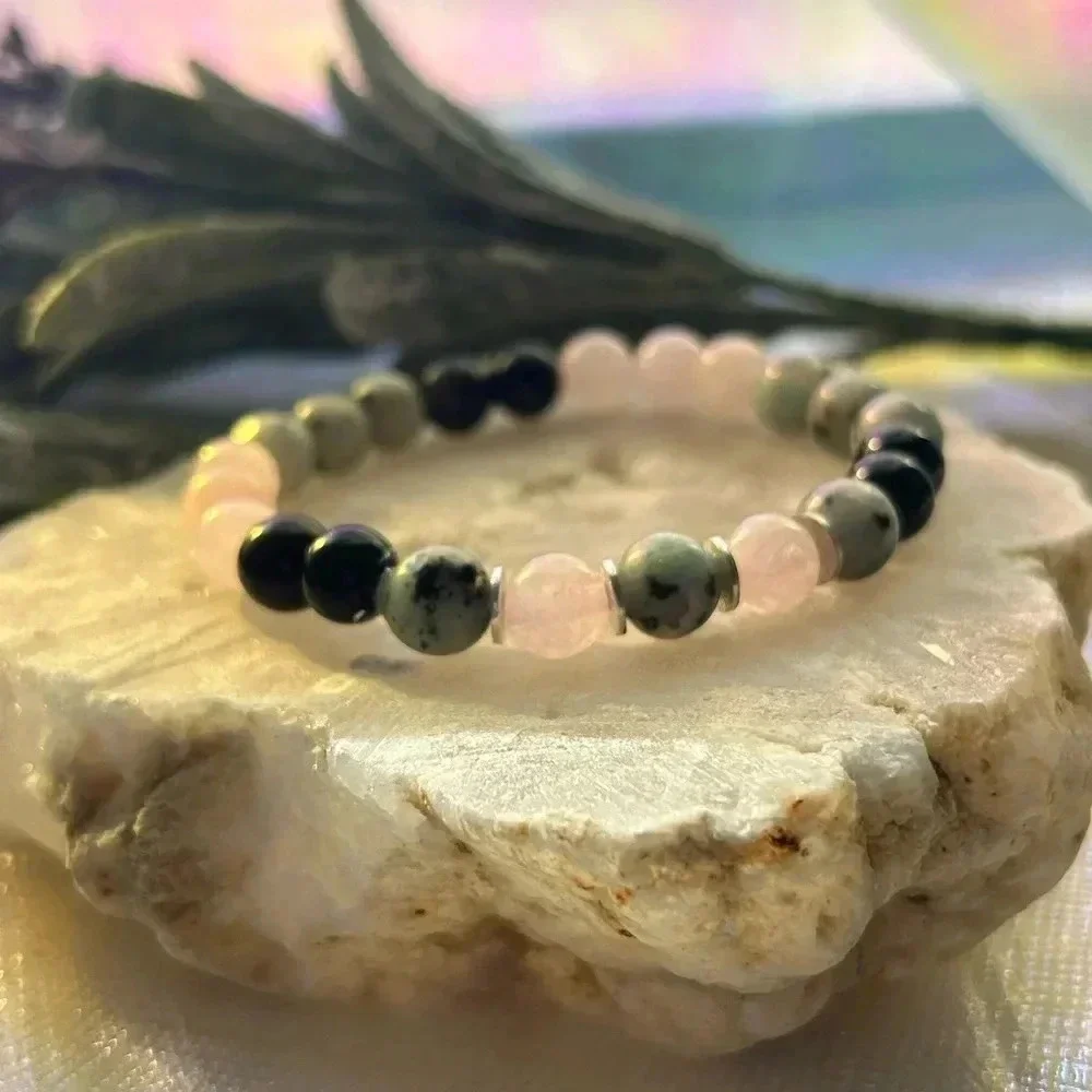 💖💚Handmade Kiwi Jasper + black obsidian + rose quartz 🥝 bracelet