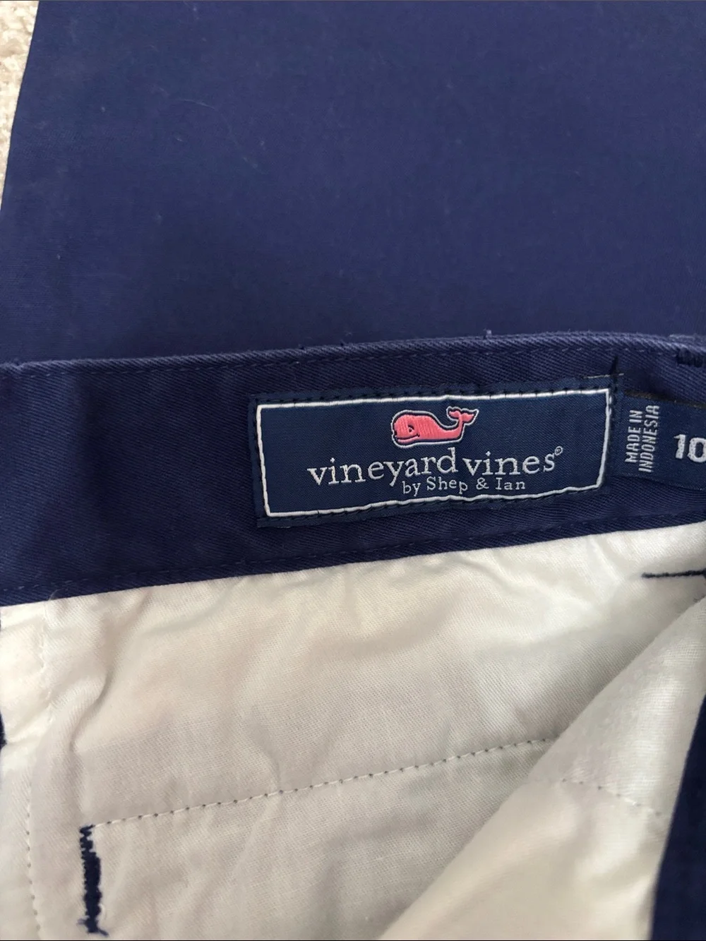 Vineyard Vines classic straight