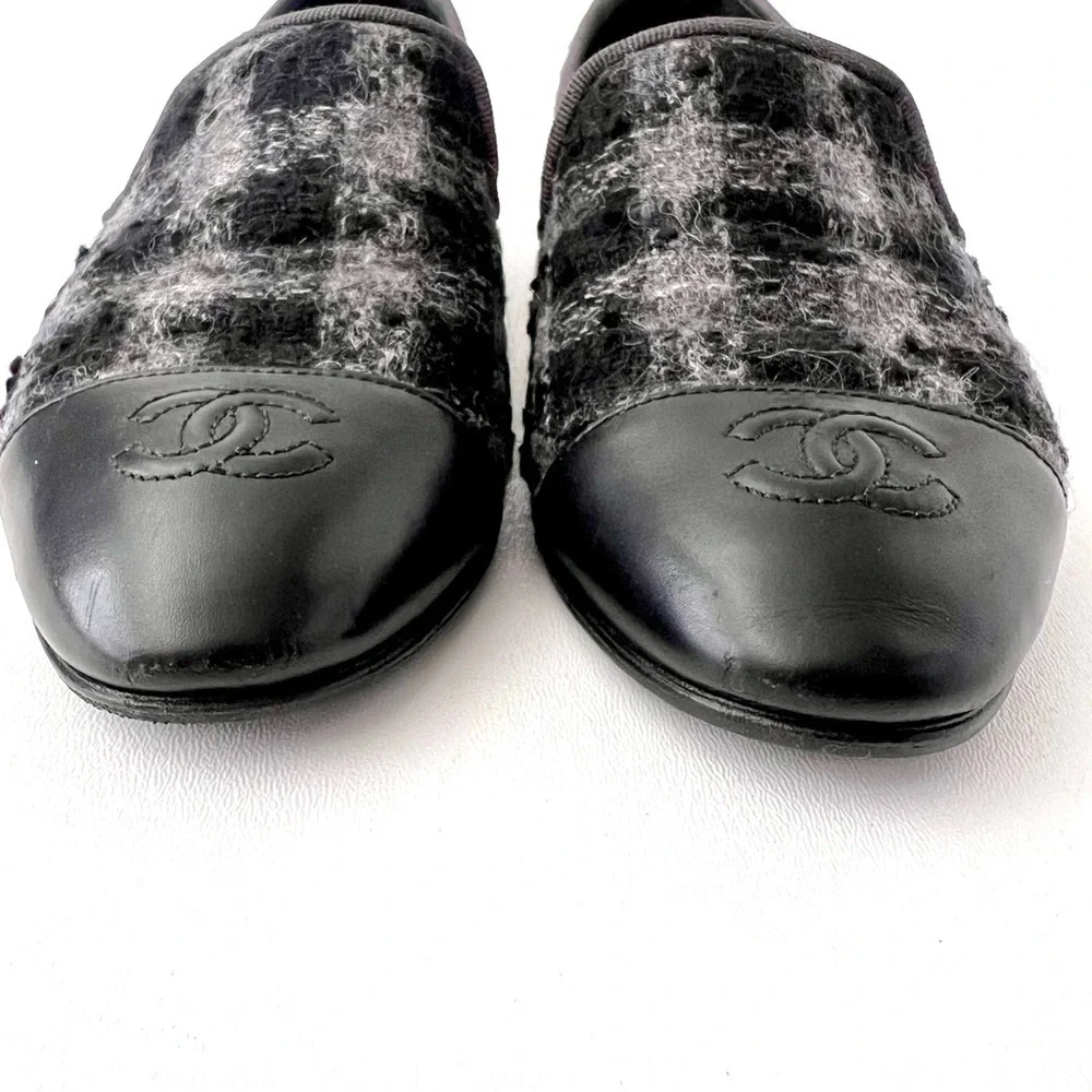 CHANEL good preowned