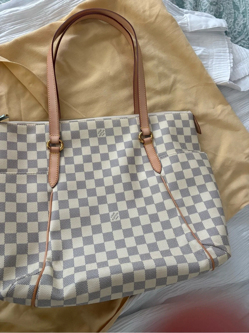 Louis Vuitton classic louis
