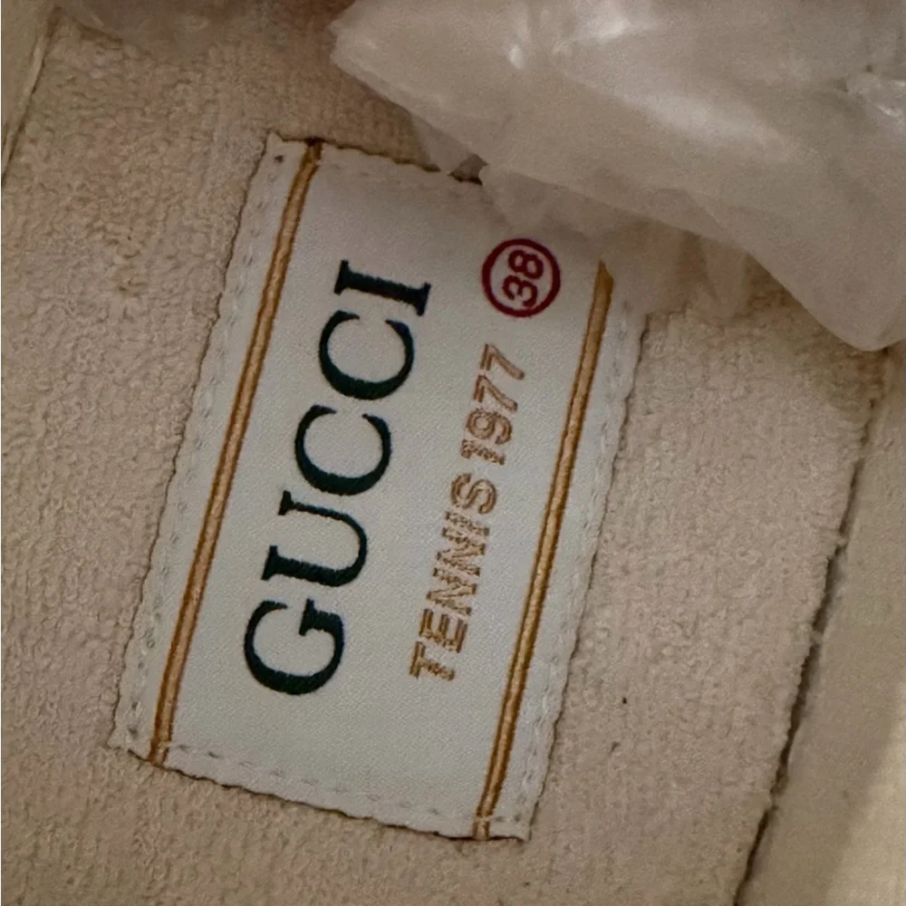 Gucci good preowned
