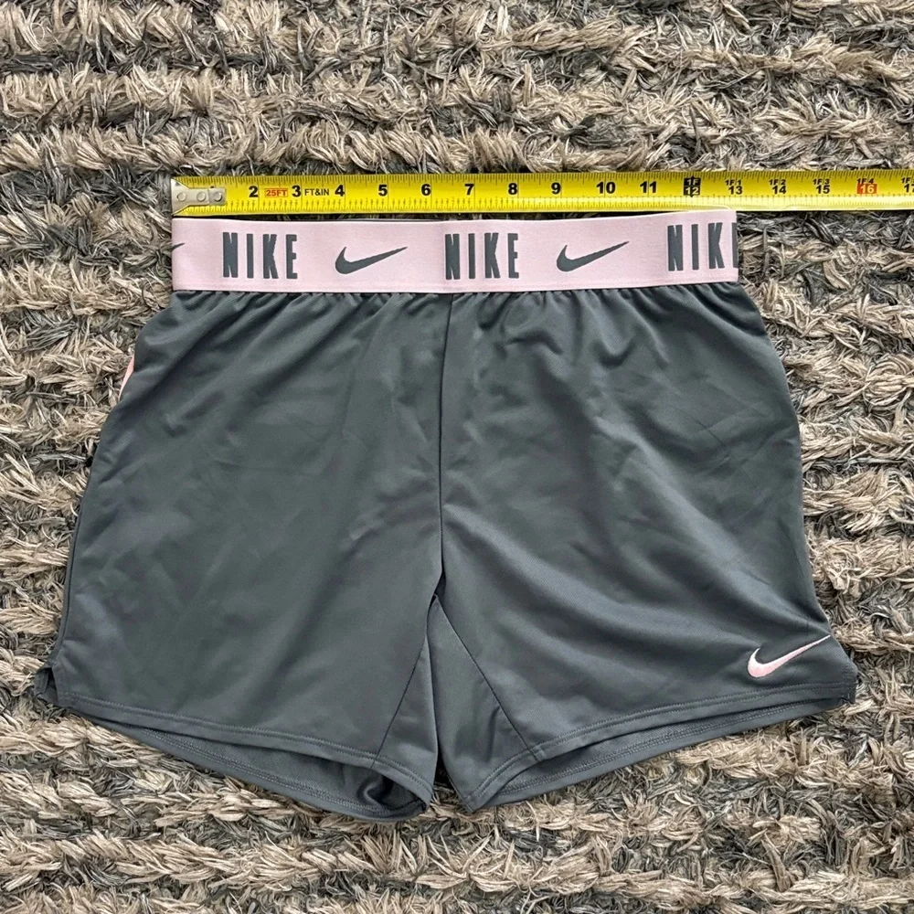 Nike dri waistband technology