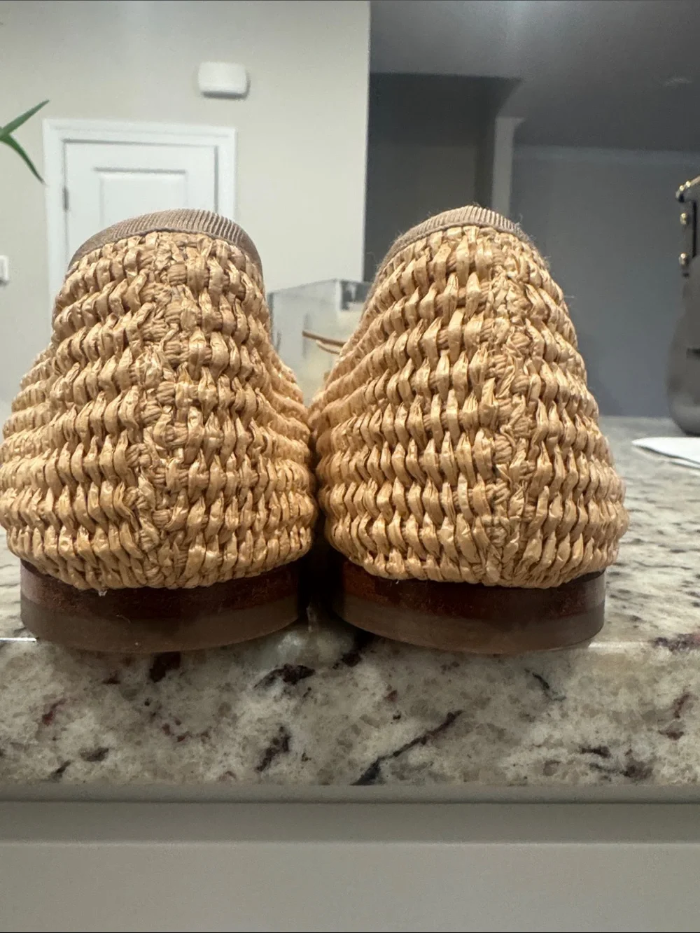 Mansur Gavriel Woven Ballet Flats in Natural Tan (38 / 7.5)