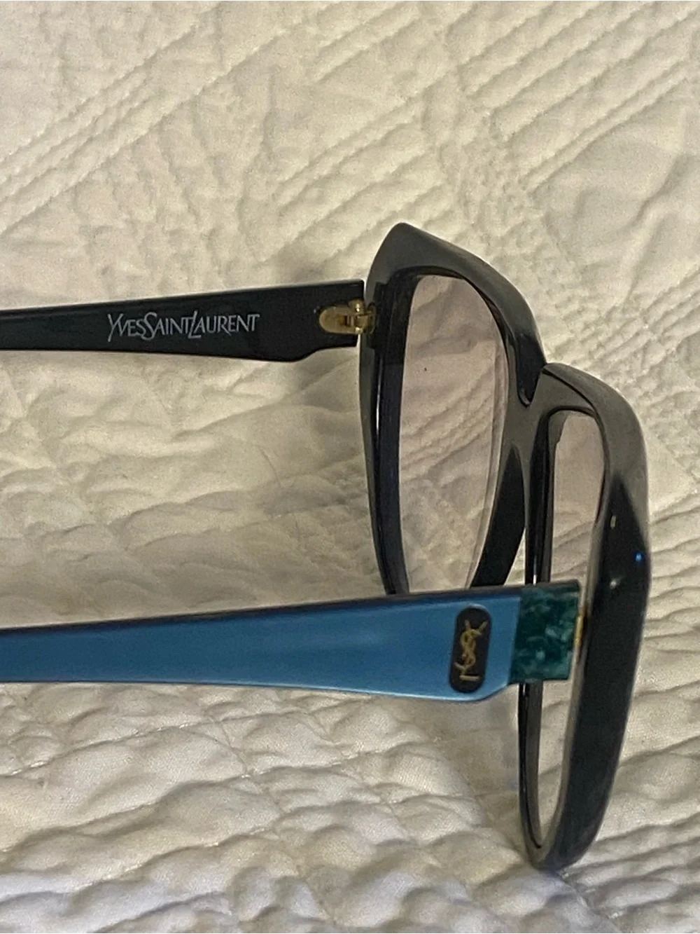 Yves Saint Laurent yves saint