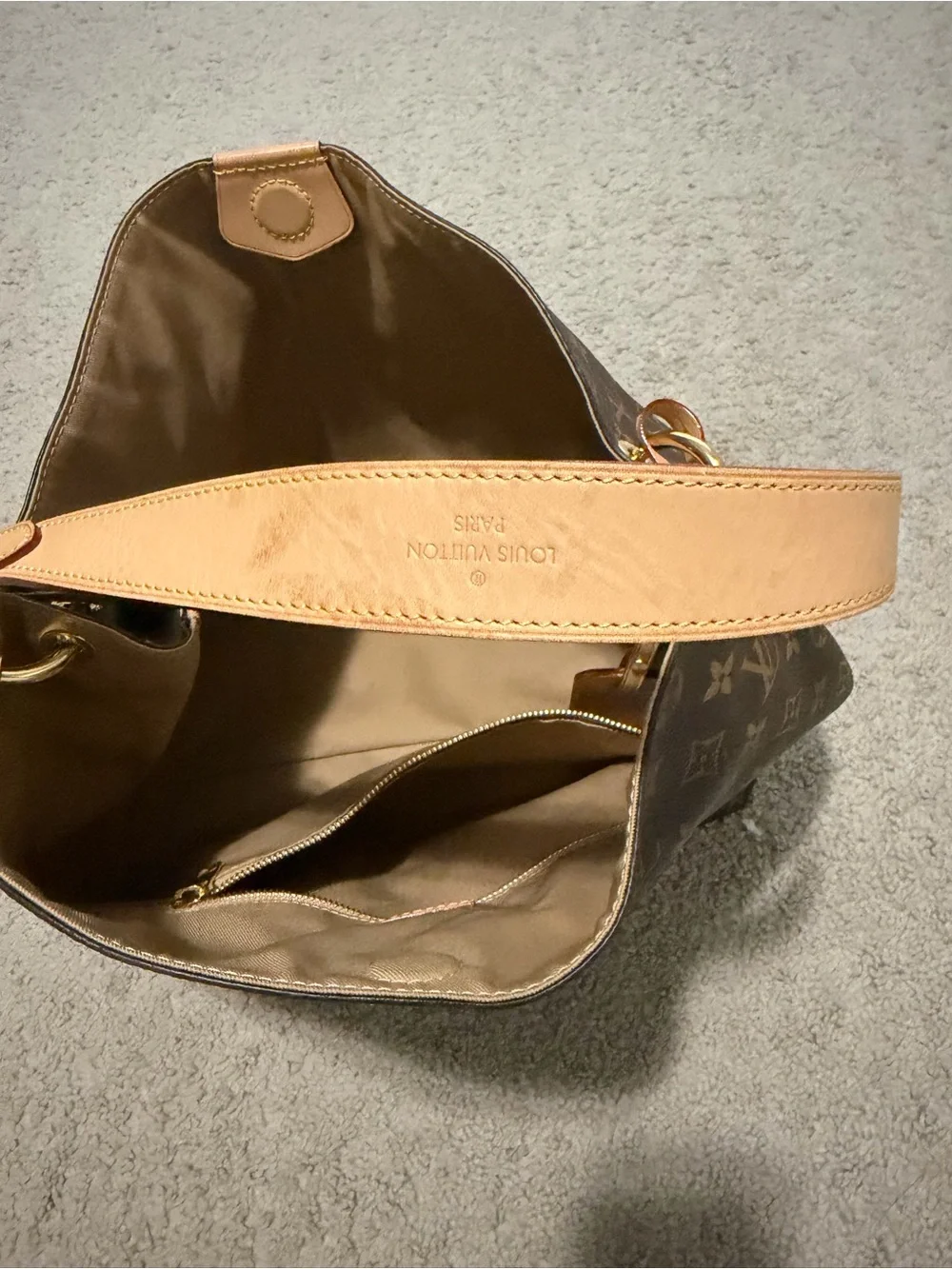 Louis Vuitton classic louis