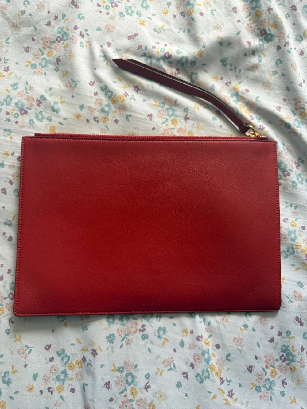 Gucci fashion strap carrying