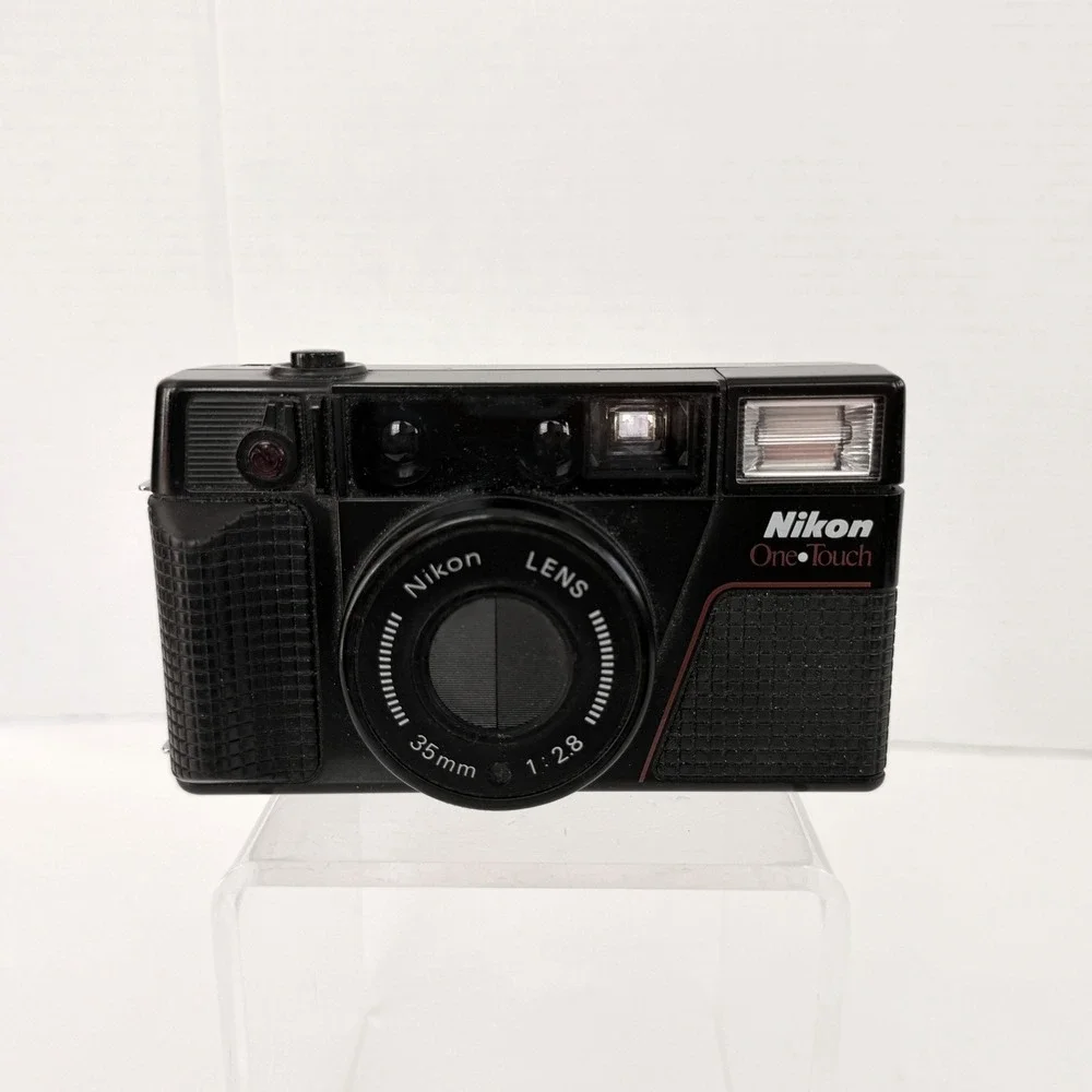 Nikon One Touch 35mm Camera Black Good Vintage L35AF2 35mm f2.8 Lens