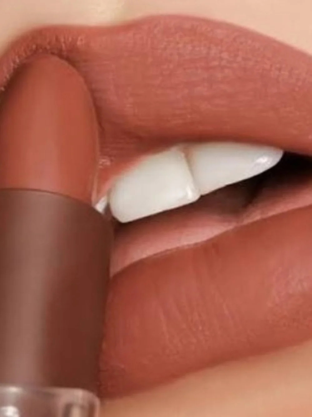 KKW 90's Style Nude Lipstick & Tempting Highlighter Set, NWOB