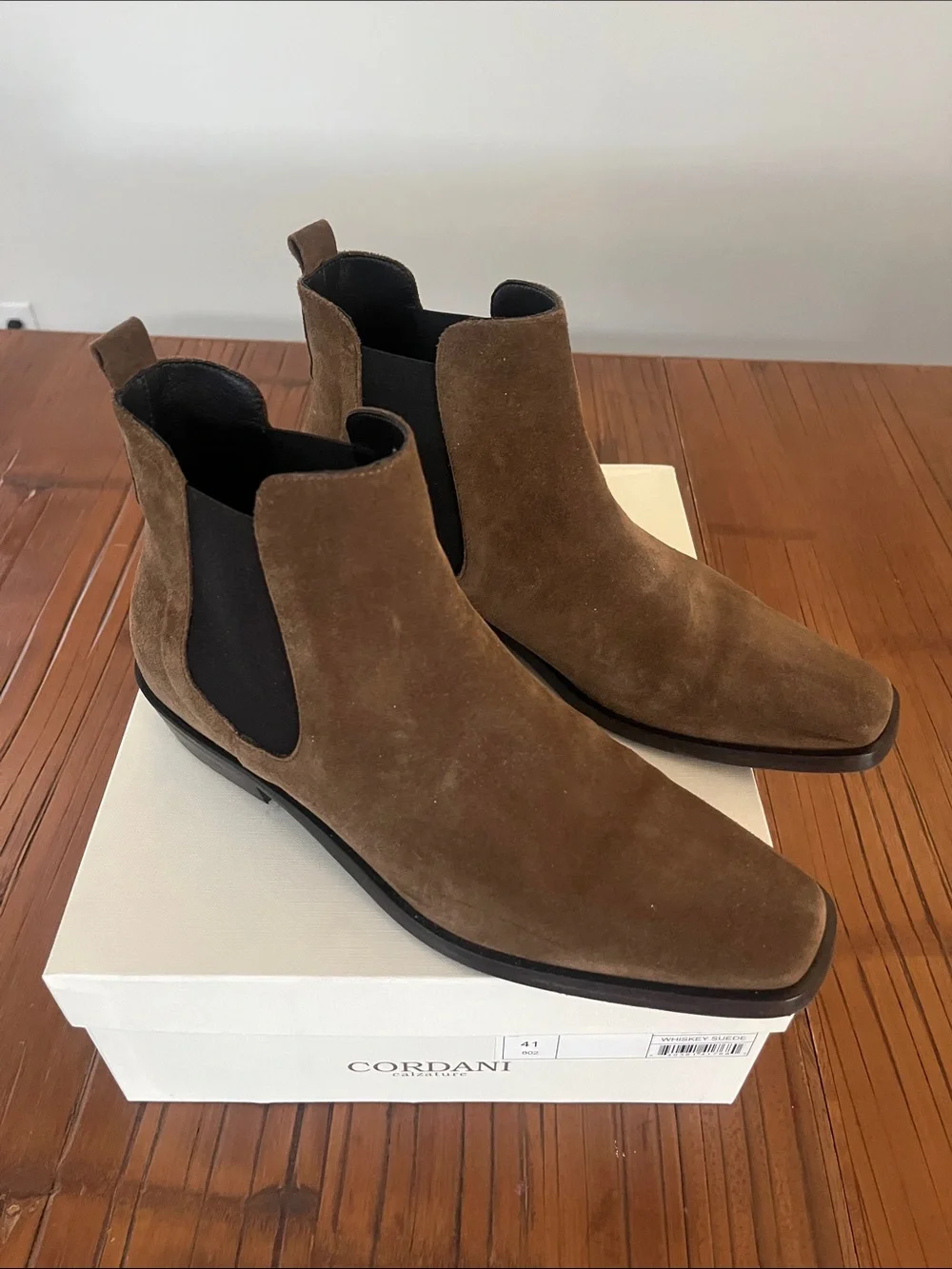 Cordani Bromley whiskey Suede