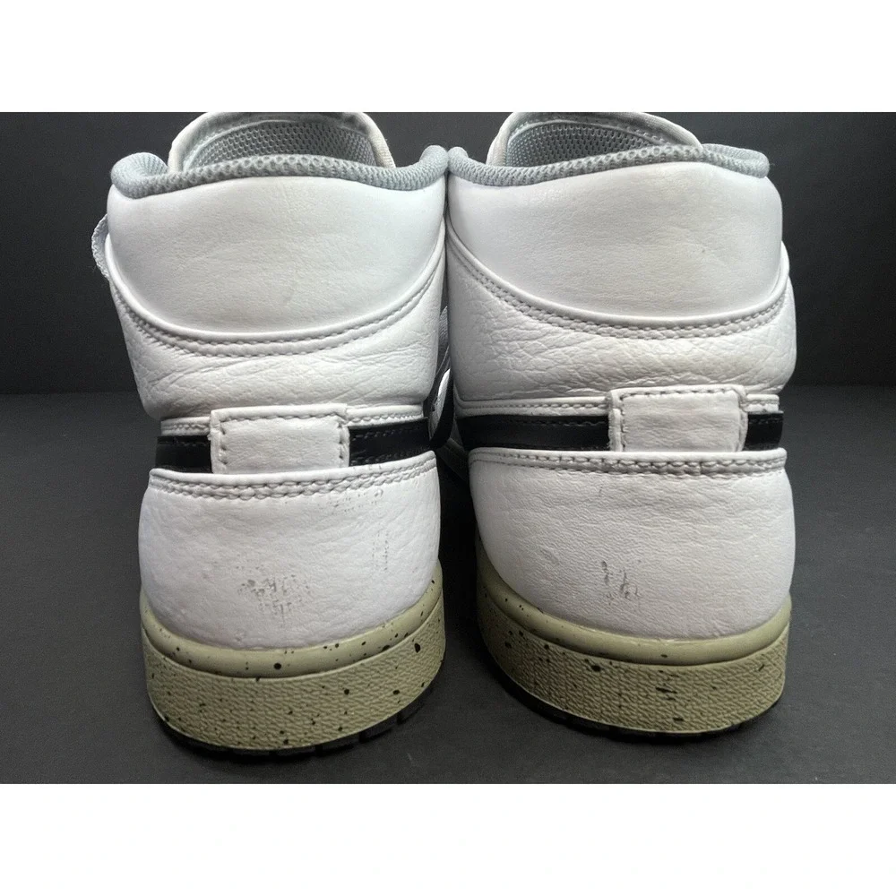 Nike excellent gently