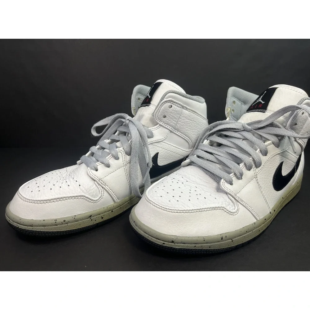Nike excellent gently