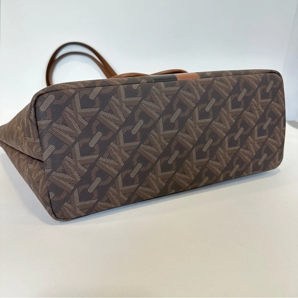 Michael Kors nwt michael