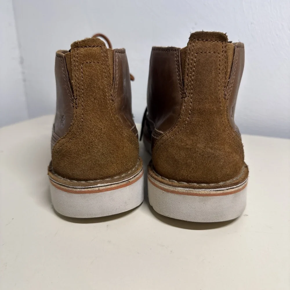 Clarks Mid Chukka Boots Eastford Brown Leather Extreme Comfort 15522 Sz 9,5 M