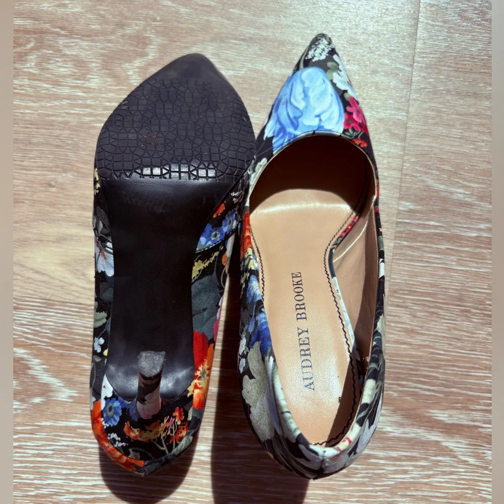 Audrey Brooke Floral Heels (size 7)