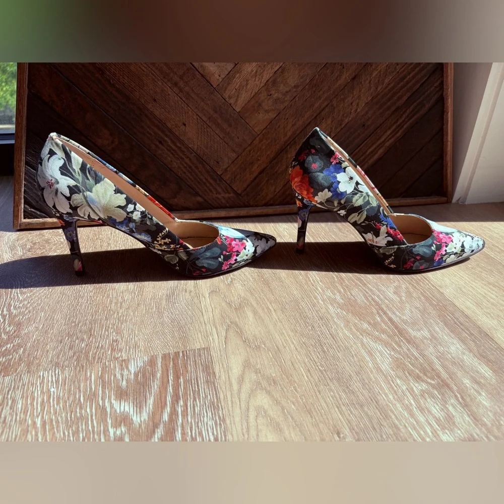 Audrey Brooke Floral Heels (size 7)