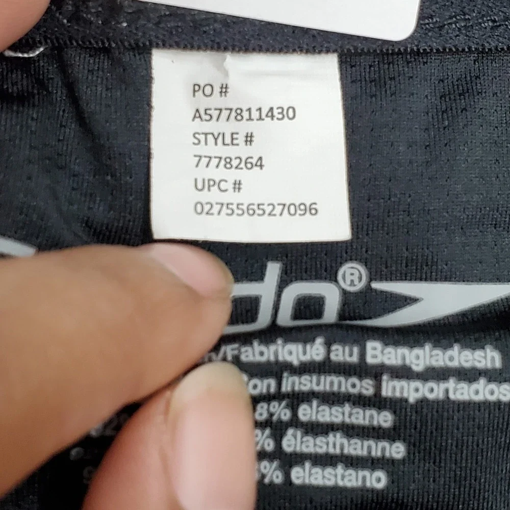Speedo *please carefully