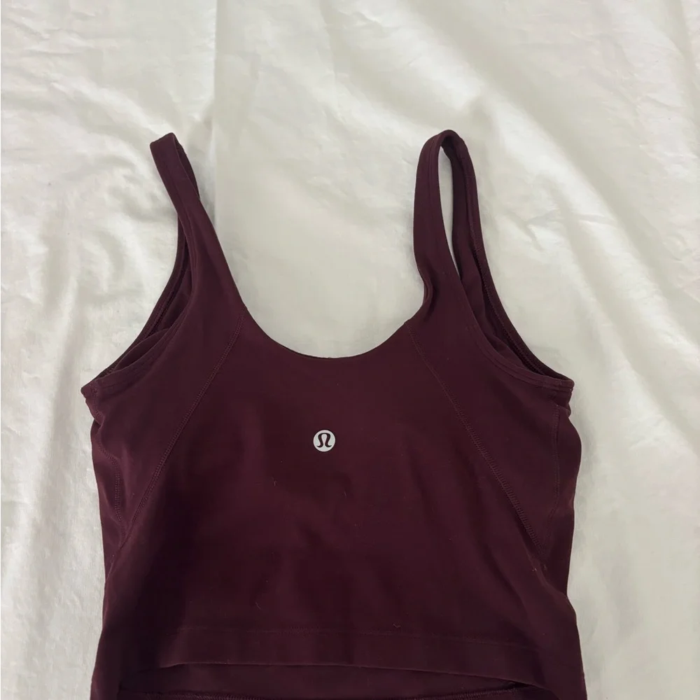 lululemon athletica sleeveless tank