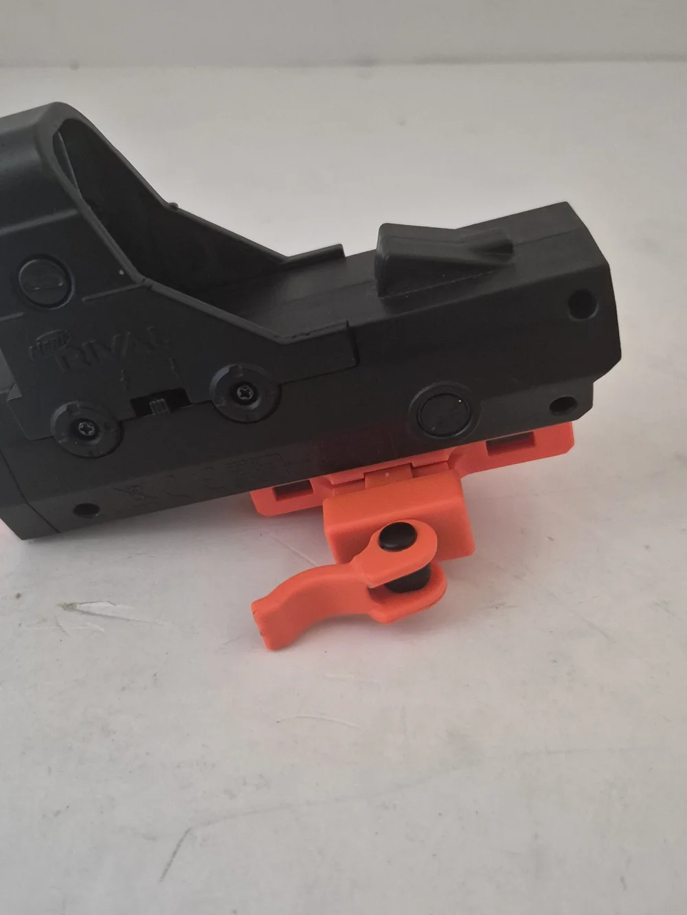 Nerf compact red