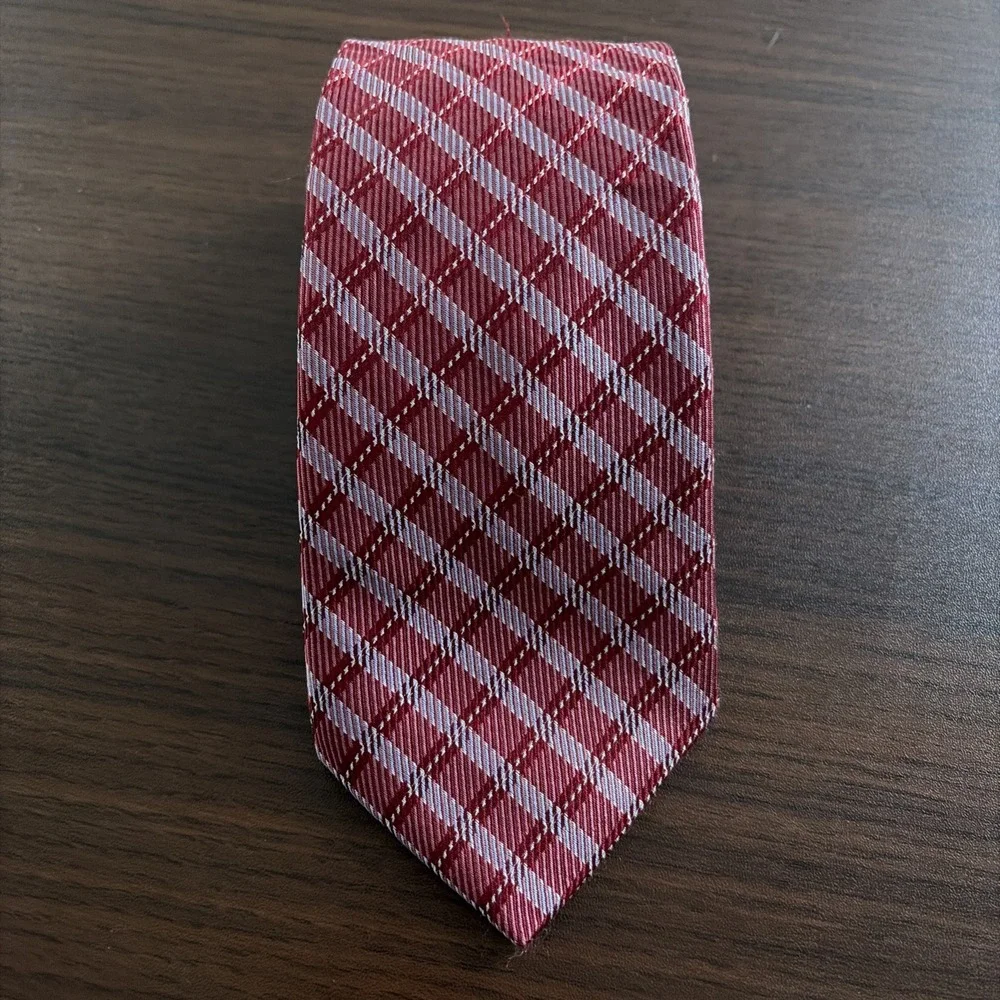 Hart Schaffner Marx Mens Silk Tie Burgundy Red Geometric Plaid  USA Made 62