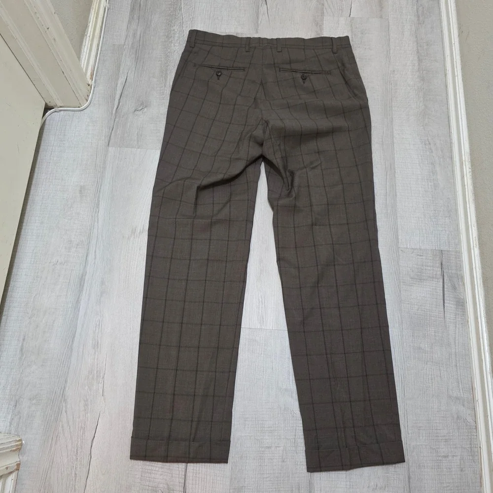 Paul Fredrick classic sophisticated