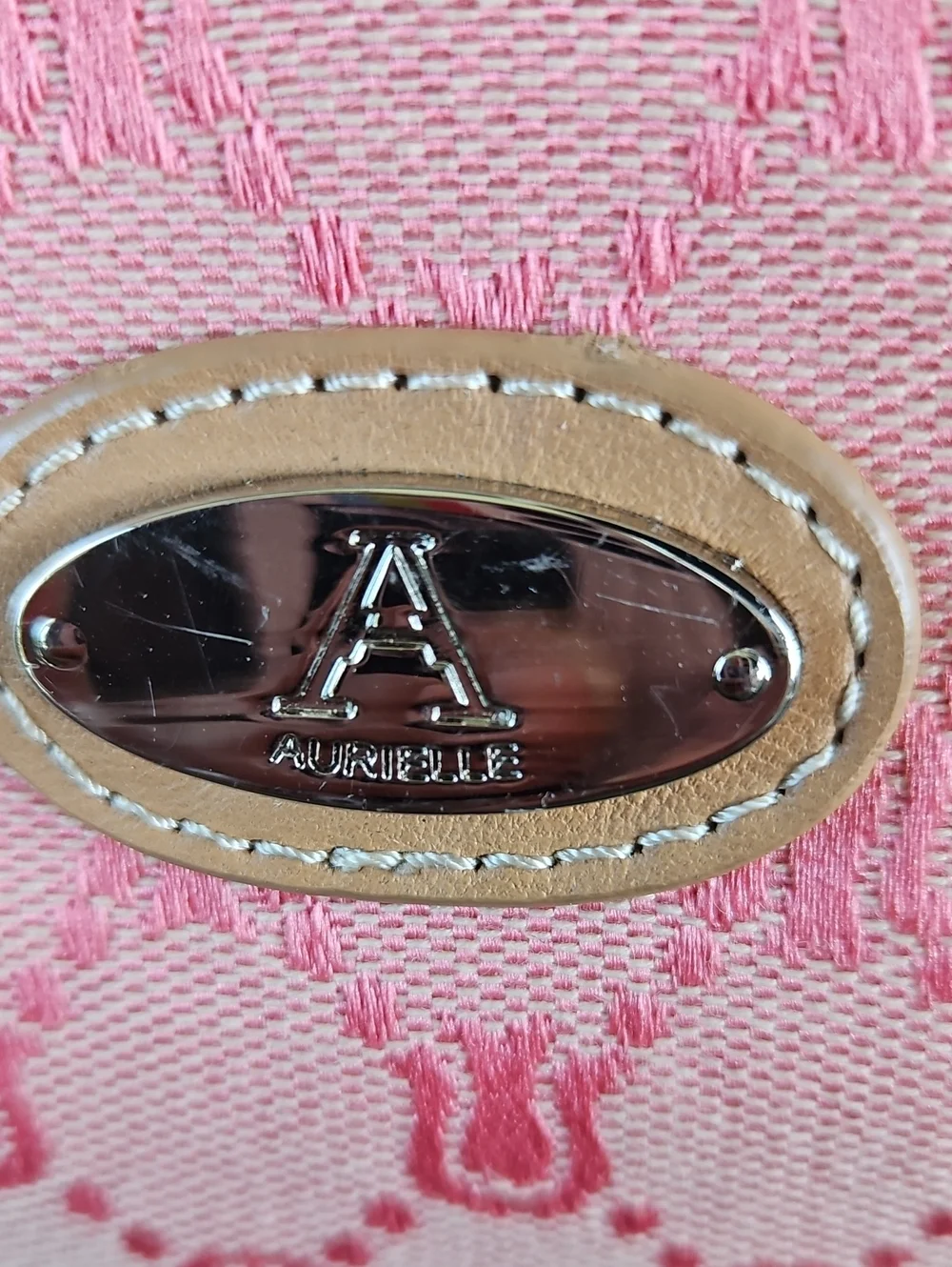 Aurielle stylish pink