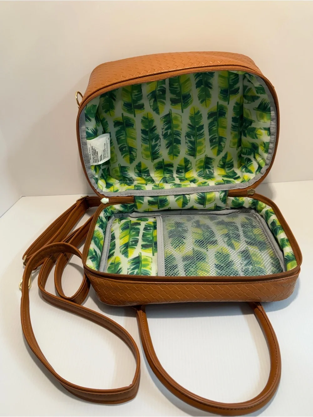 Veronica Jamison by Artic Zone faux leather