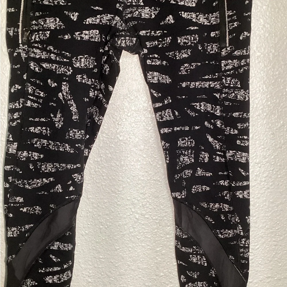 lululemon athletica worn but