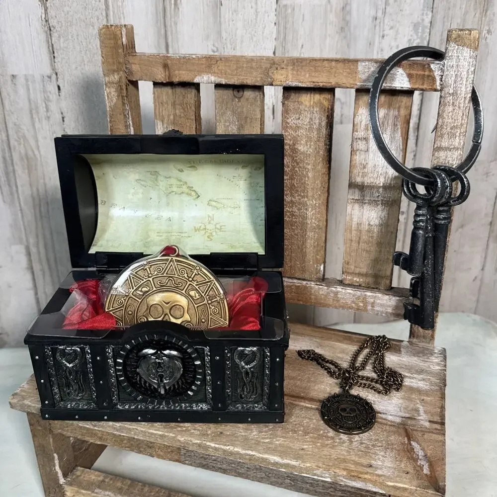 Disney Pirates Of The Caribbean At Worlds End Treasure Chest With Coin Ornament
