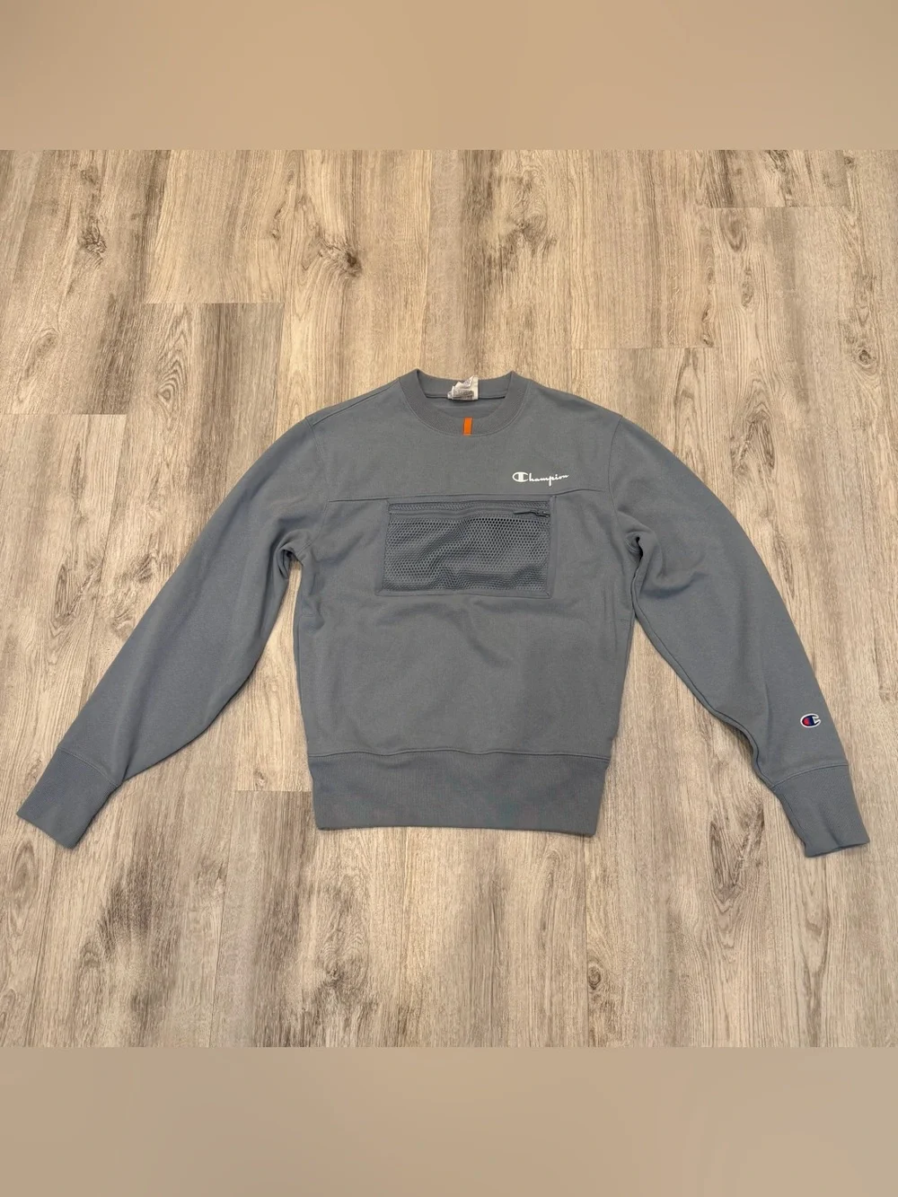 Champion Reverse Weave Dusty Blue Utility Pocket Crewneck Sweatshirt Size Small