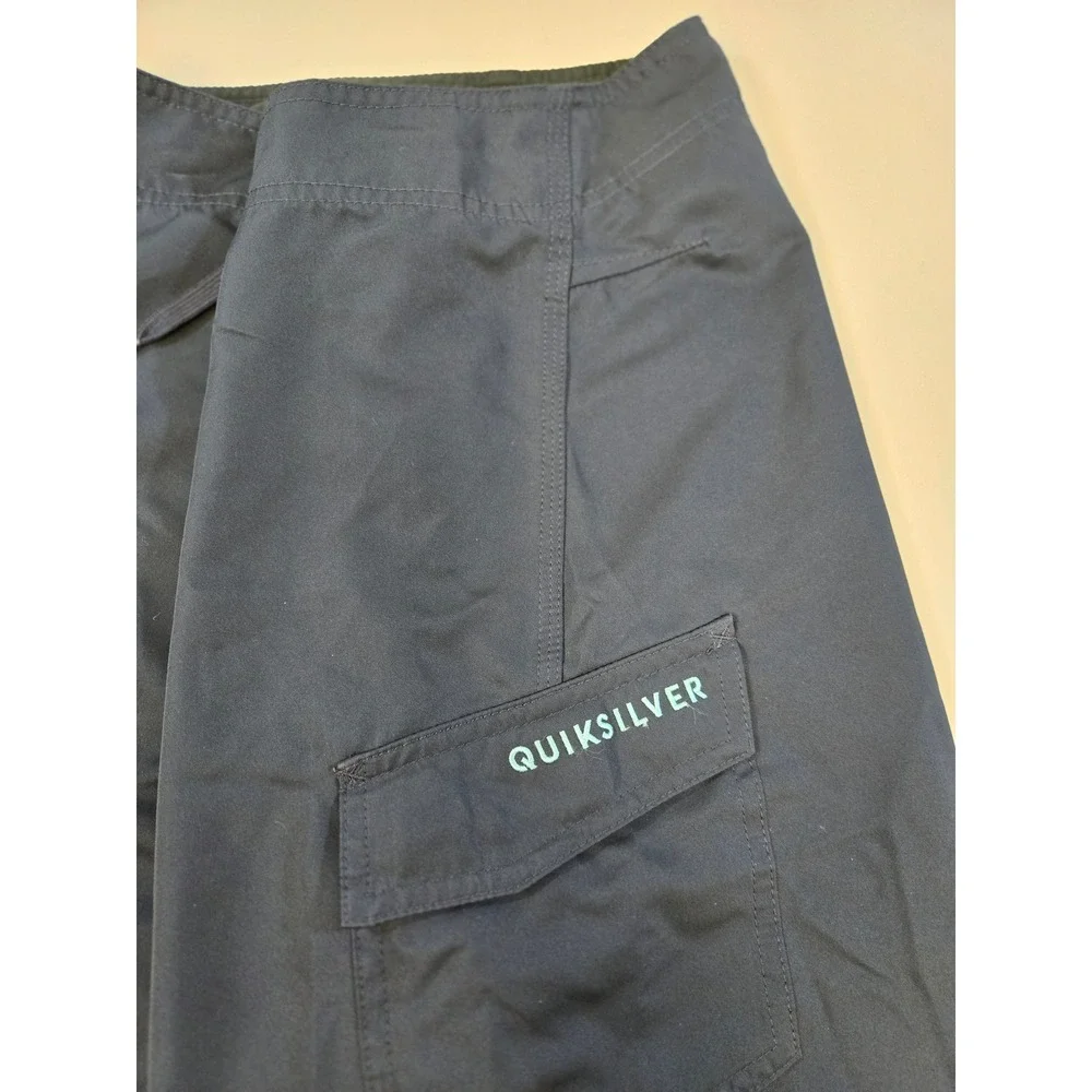 Quiksilver casual colorway accented