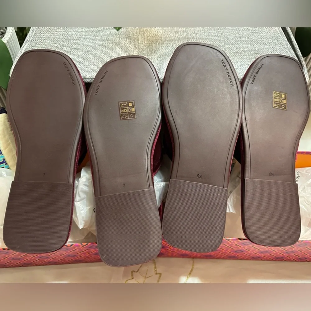 NWT Tory Burch Embellished Logo Velvet Scandals, Be summer ready with this.