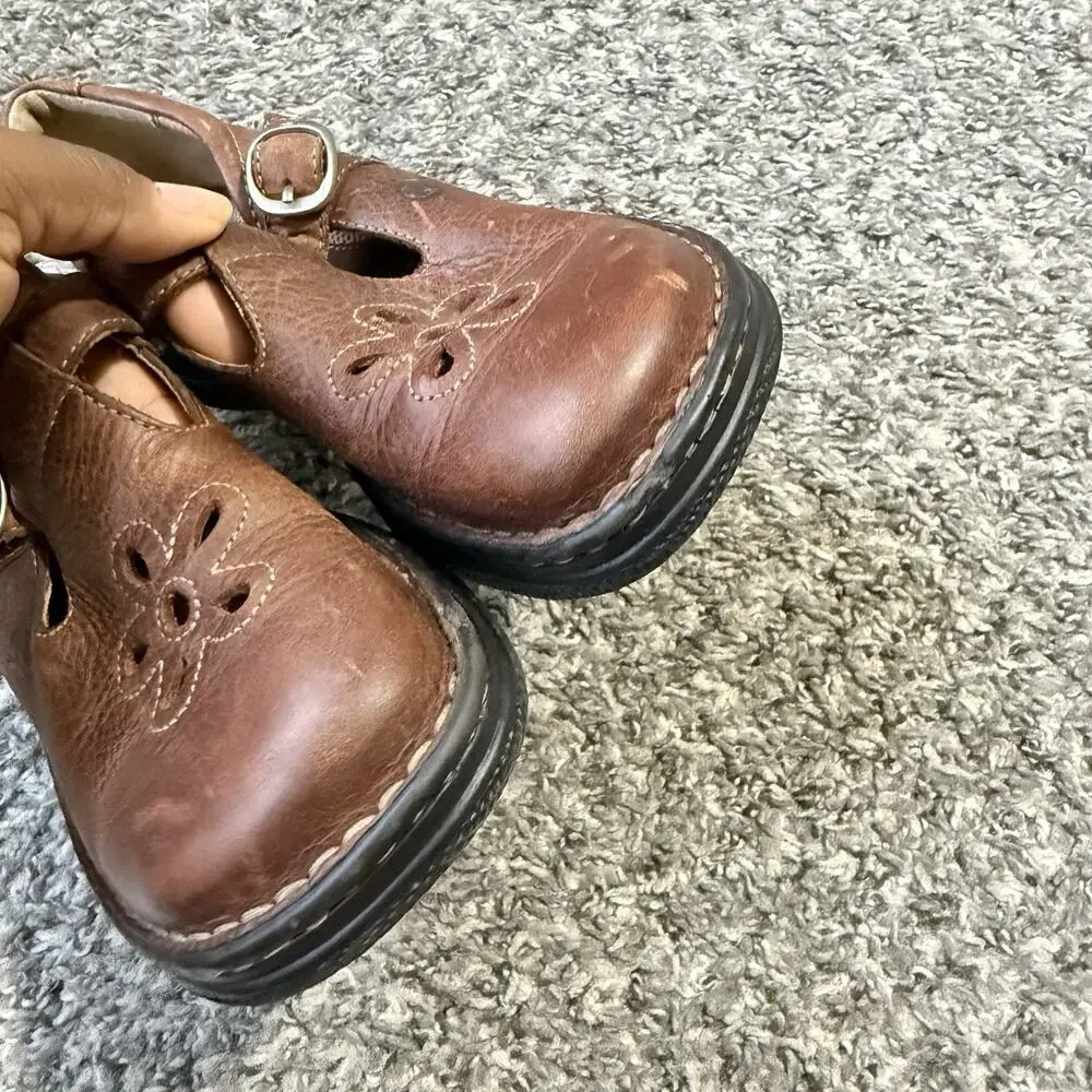 Born shoes comfort