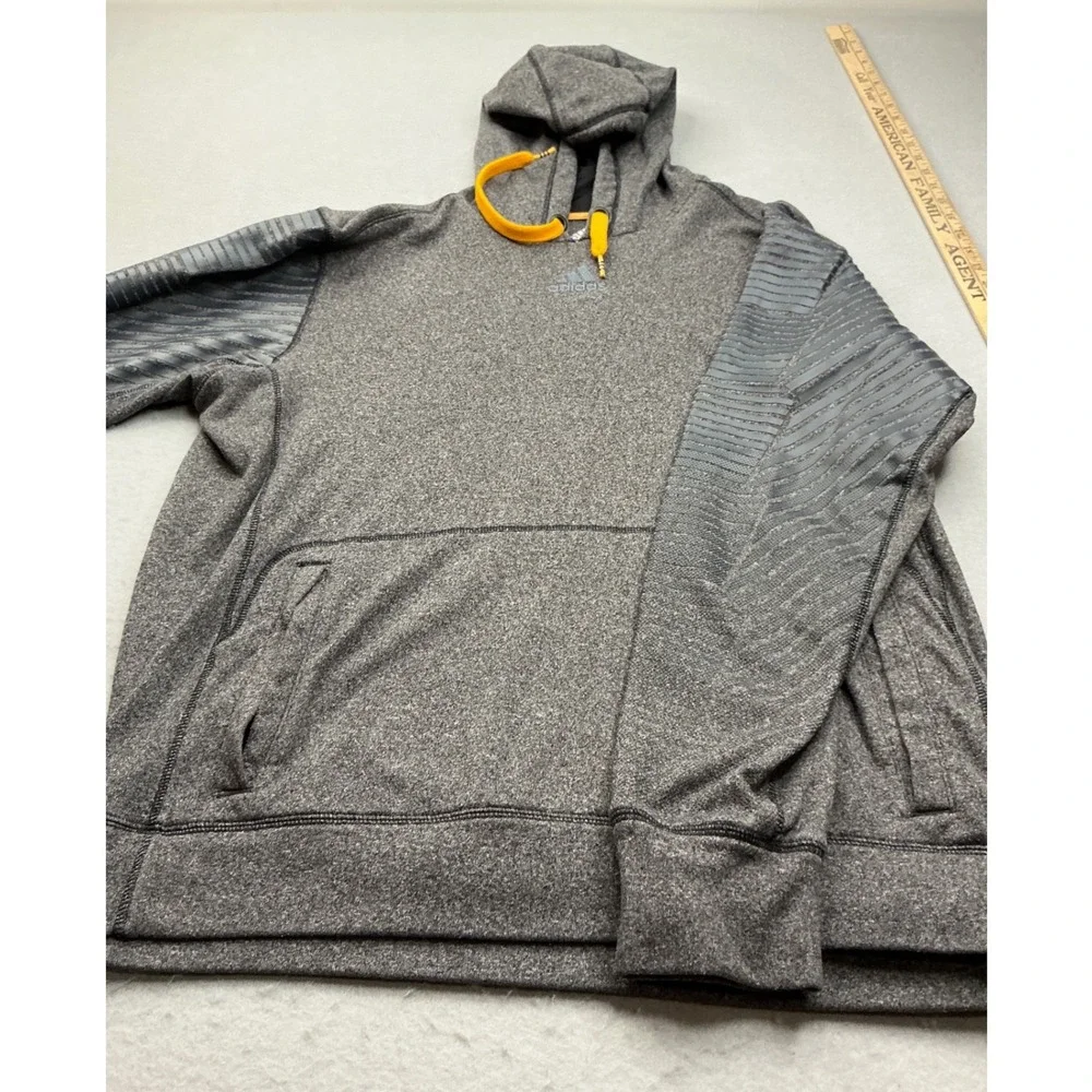 Adidas Climawarm Hoodie Gray Textured Sleeve Thumbhole Mens XL Athletic Pullover