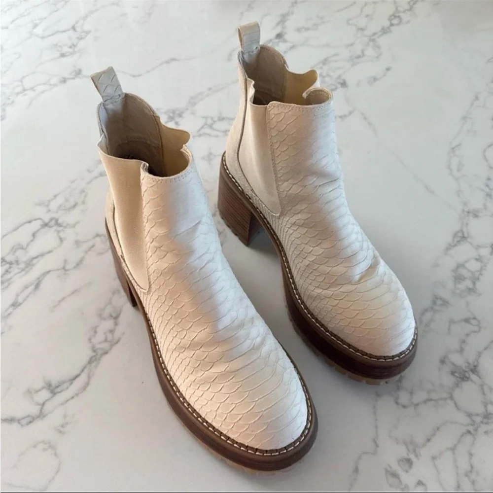 MIA great worn