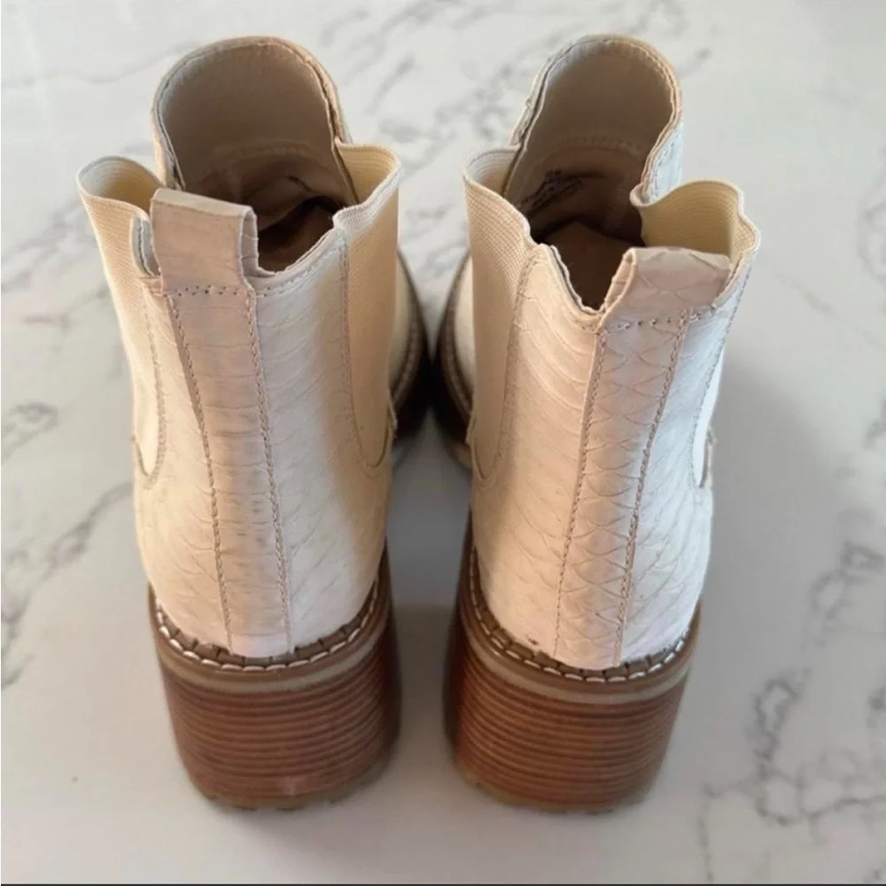 MIA great worn